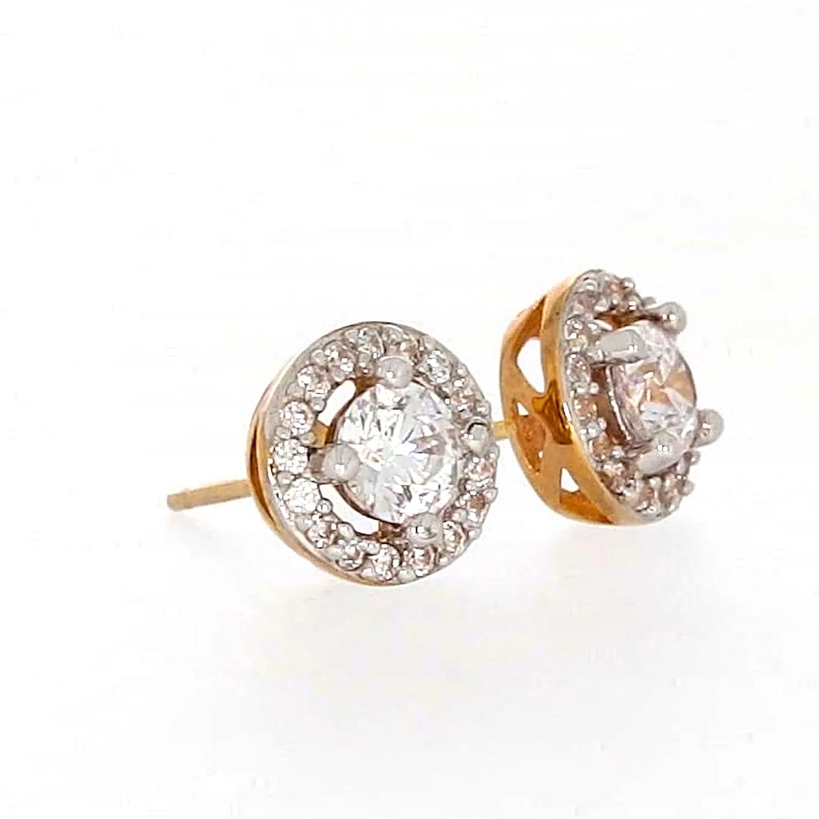 HUSH 9ct Yellow Gold Round Brilliant Cut with 0.60 CARAT tw of Diamond Simulants  Stud Earrings